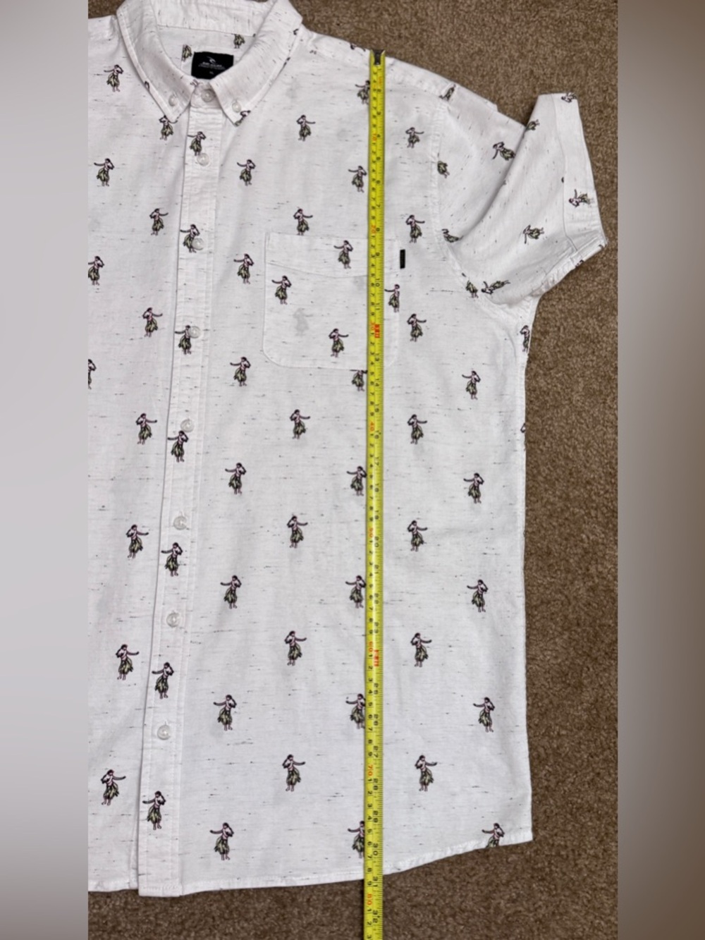 White SS Button-Up Shirt with All-Over Hula Dancer Print by Rip Curl size XL - Picture 6 of 10